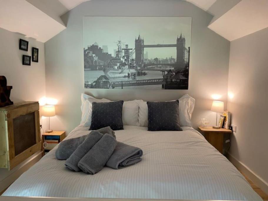 'The Den' Self Contained One Bedroom Annexe. Stockbridge  Exterior photo